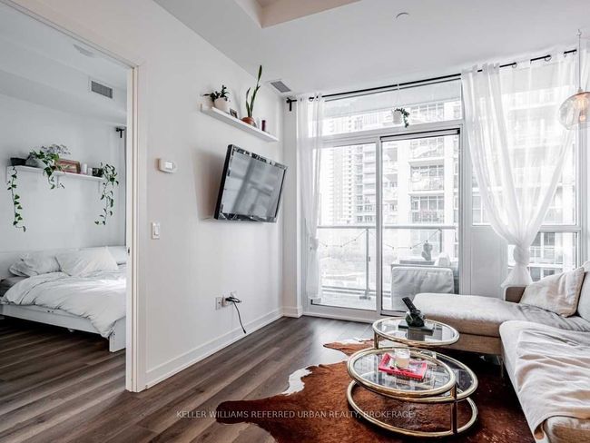 727 - 38 Iannuzzi St, Condo with 1 bedrooms, 1 bathrooms and null parking in Toronto ON | Image 11