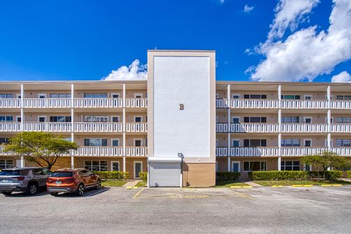 334-334 Dover B, West Palm Beach, FL, 33417-2214 | Card Image