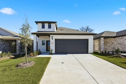 5611 Chasewood Dr, Mckinney, TX, 75071-8868 | Card Image