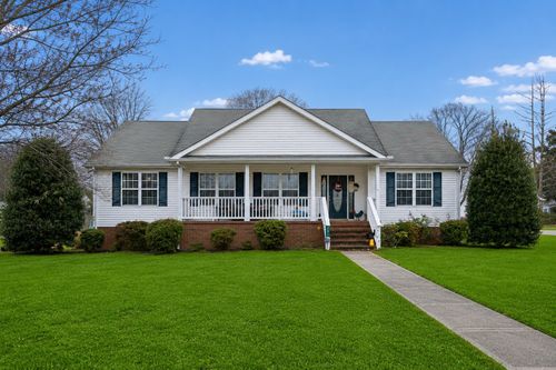 301 W King St, Morrison, TN, 37357-7694 | Card Image