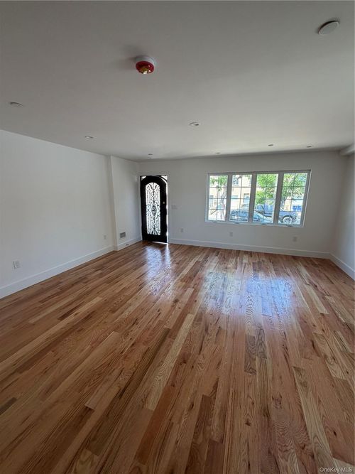 1-342 E234th Street, New York, NY, 10470 | Card Image