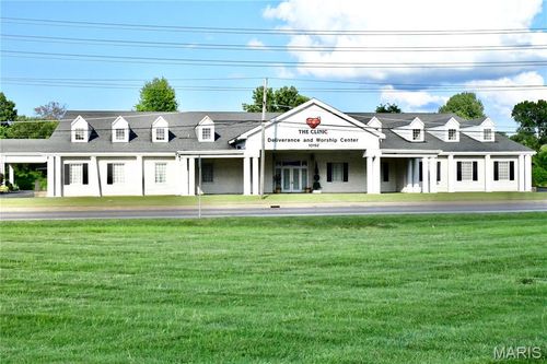 10192 Halls Ferry Rd, Saint Louis, MO, 63136-4314 | Card Image