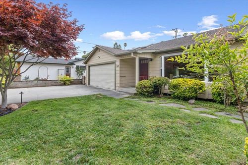 33 Asta Dr, La Selva Beach, CA, 95076-1767 | Card Image