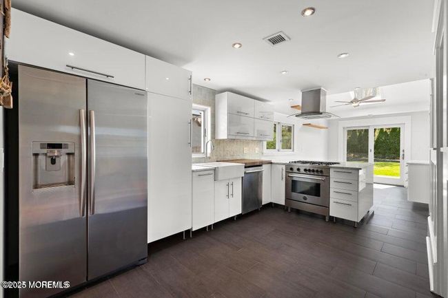 108 Hamilton Ave, House other with 3 bedrooms, 1 bathrooms and null parking in Leonardo NJ | Image 10