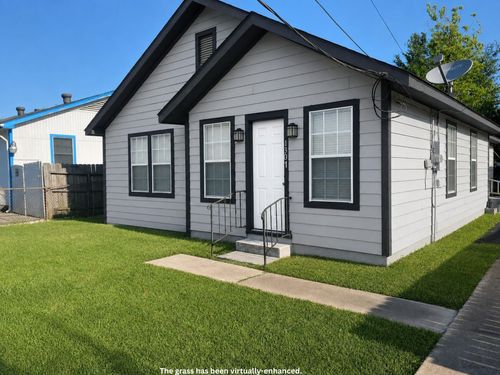 1307 11th St, Galena Park, TX, 77547-3001 | Card Image