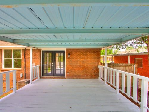 624 E Bouse Dr, Midwest City, OK, 73110-7806 | Card Image