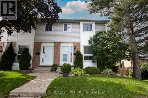 32-110 Deveron Crescent, London South (South T), ON, N5Z4W7 | Card Image