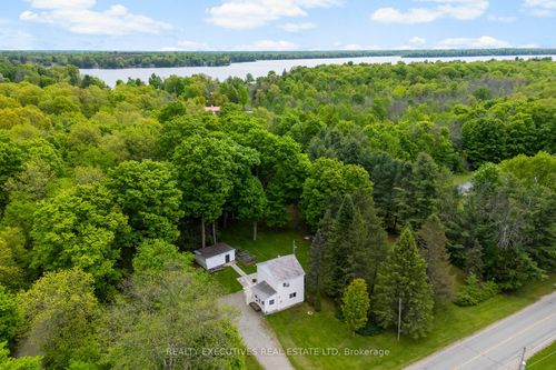 93 Old Kingston Rd, Lombardy, ON, K0G1L0 | Card Image