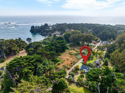 45050 Peterson Ln, Little River, CA, 95456 | Card Image