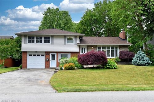 626 Vanderburgh Dr, Burlington, ON, L7T3W6 | Card Image