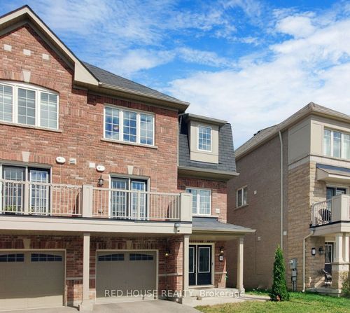 9 Daylight St, Brampton, ON, L7A4N5 | Card Image