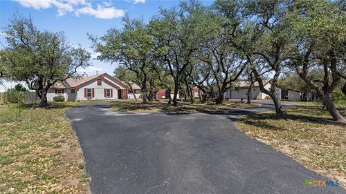 8010 Devonshire Dr, Spring Branch, TX, 78070-7245 | Card Image