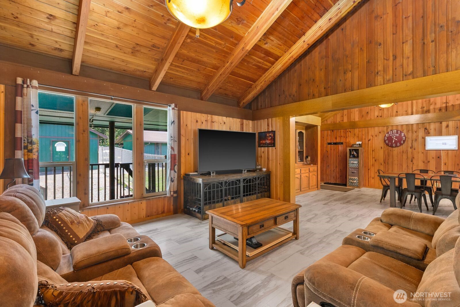 Residential in Eatonville 5