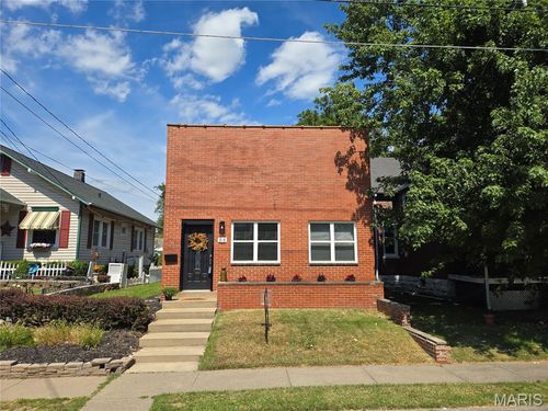 816 Adams St, Saint Charles, MO, 63301-1826 | Card Image