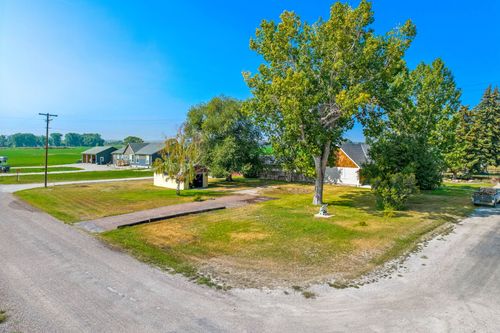 101 10th Ave Nw, Choteau, MT, 59422-9387 | Card Image