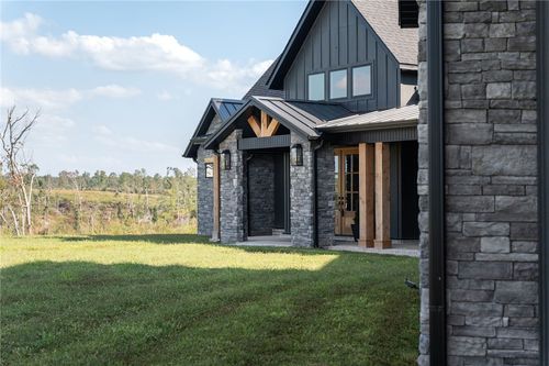 23775 Carlton Dr, Decatur, AR, 72722-8026 | Card Image