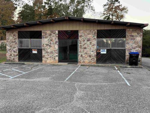 105 S Ward Dr, Longview, TX, 75604-5051 | Card Image