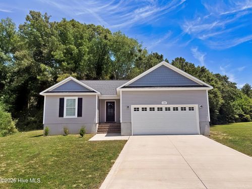 604 Sonata Ct, Richlands, NC, 28574-8491 | Card Image