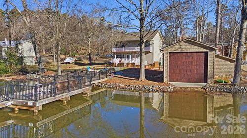 1186 Riverwood Dr, Lexington, NC, 27292-8860 | Card Image