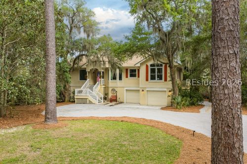 2 S Oak Forest Dr, Okatie, SC, 29909-4243 | Card Image