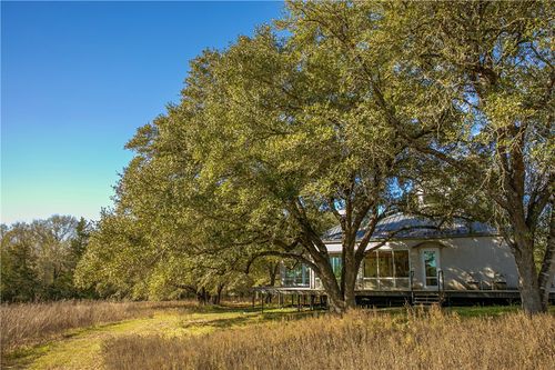 11107 Mount Falls School Rd, Washington, TX, 77880-5265 | Card Image