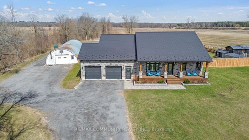 1916 County Rd 2, Edwardsburgh, ON, K0E1T1 | Card Image