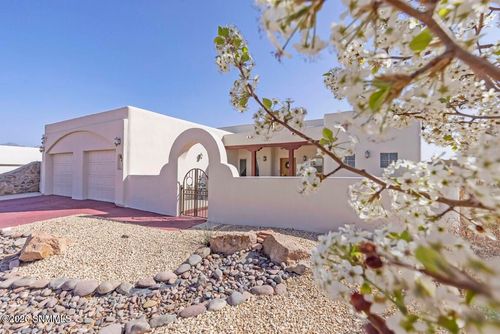 4228 Southern Canyon Loop, Las Cruces, NM, 88011-4120 | Card Image