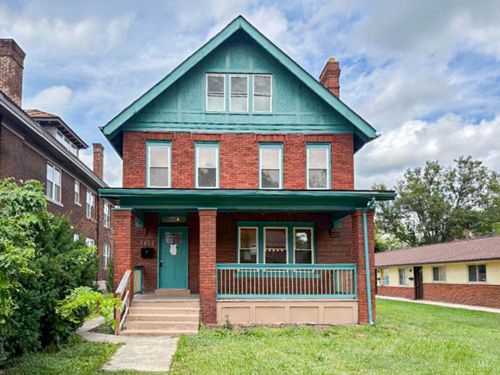 1622 Clifton Ave, Columbus, OH, 43203-1704 | Card Image