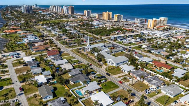 3227 S Peninsula Dr, House other with 2 bedrooms, 2 bathrooms and null parking in DAYTONA BEACH SHORES FL | Image 39