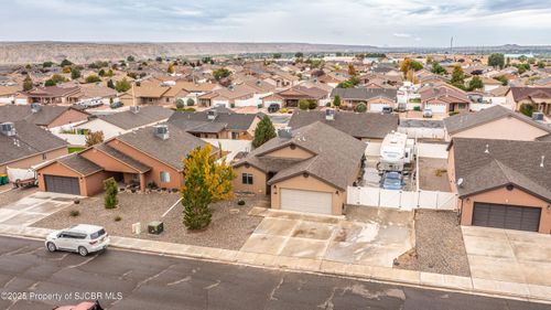 705 Sable St, Farmington, NM, 87401-4436 | Card Image