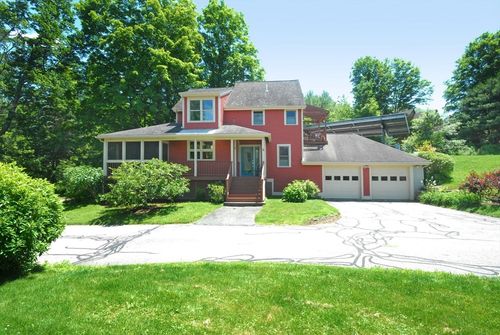 4 Half Moon Hl, Acton, MA, 01720-2449 | Card Image