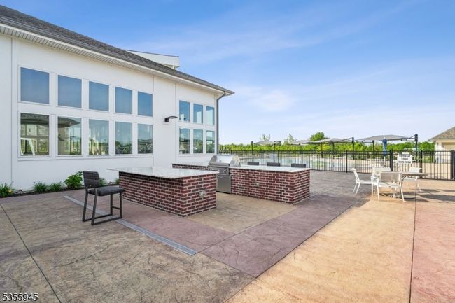 UNIT-103 - 2 Vanderbilt Blvd, Townhouse with 2 bedrooms, 2 bathrooms and null parking in Florham Park NJ | Image 31