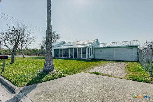 243 Magnolia Ave, House other with 3 bedrooms, 2 bathrooms and null parking in Aransas Pass TX | Image 29