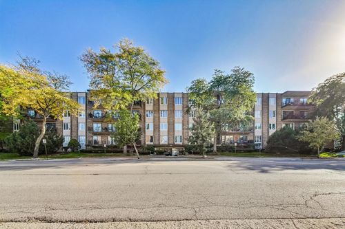 310-5501 Lincoln Avenue, Morton Grove, IL, 60053 | Card Image