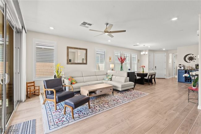 6620 Roseton St, House other with 2 bedrooms, 2 bathrooms and null parking in North Las Vegas NV | Image 16
