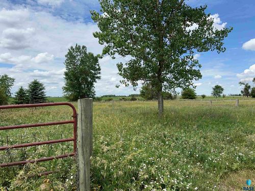 24912 406th Ave Avenue, Mitchell, SD, 57301 | Card Image