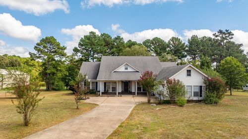 11224 Thompson Dairy Rd, Benton, AR, 72019-9451 | Card Image