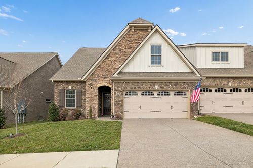 892 Meadowcrest Way, Lebanon, TN, 37090-1406 | Card Image