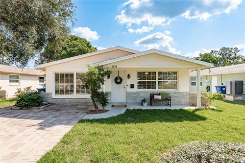 6658 Stewart Ave N, ST PETERSBURG, FL, 33702-6741 | Card Image