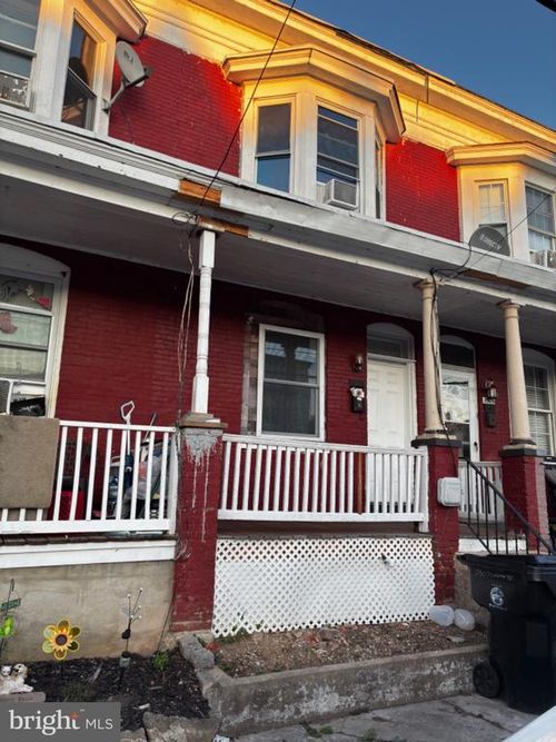2307 Logan St, HARRISBURG, PA, 17110-1828 | Card Image