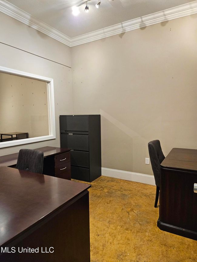 PR Office 2 v1 | Image 48