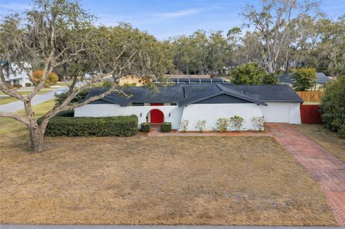 18709 Lake Commiston Dr, Lutz, FL, 33549-3824 | Card Image