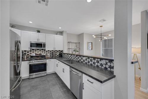 apt-102-904 Domnus Ln, Las Vegas, NV, 89144-0851 | Card Image