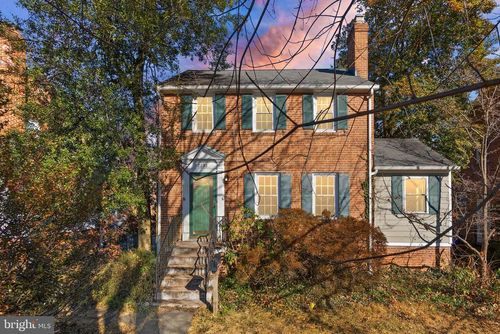 2235 N Columbus St, ARLINGTON, VA, 22207-2537 | Card Image