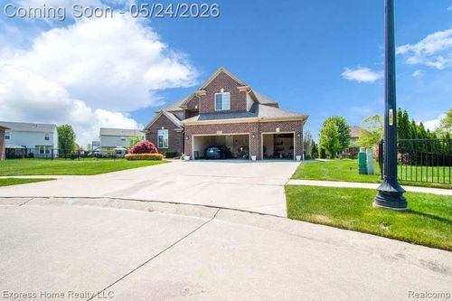 56713 Peach Tree Ln, Macomb, MI, 48042-6306 | Card Image