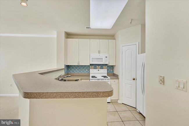 UNIT-414 - 400 Symphony Cir, Condo with 1 bedrooms, 1 bathrooms and null parking in HUNT VALLEY MD | Image 5