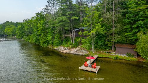 1030 Schaefers Rd, Minden, ON, K0M2L1 | Card Image