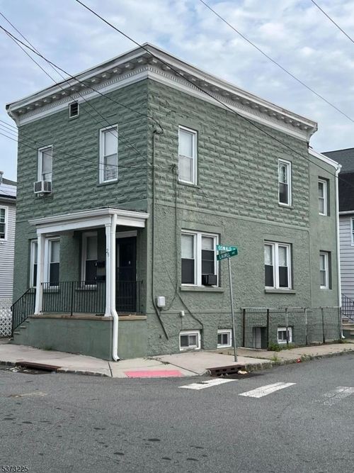 1-29 Laurel Ave, Maplewood, NJ, 07040-3545 | Card Image