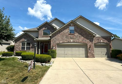 7842 Meadow Bend Drive, Indianapolis, IN, 46259 | Card Image