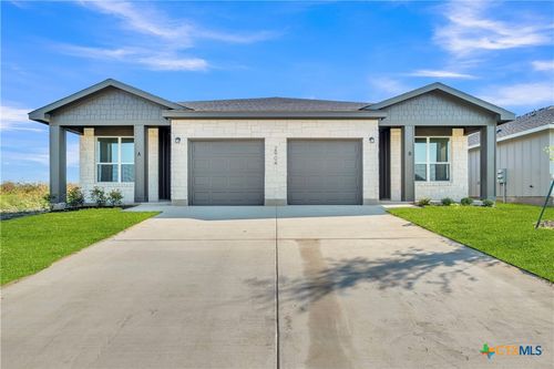 647 Pacific Crest Trl, Copperas Cove, TX, 76522-2791 | Card Image